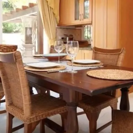Luxury Townhouse, 3 Bedrooms, 160m2, Pool * Estepona